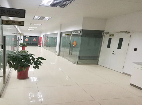 Equipped with high-end office buildings